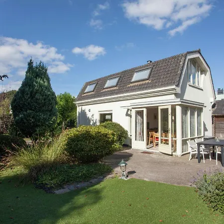 Serene Holiday Home In Noordwijk With Terrace Noordwijk