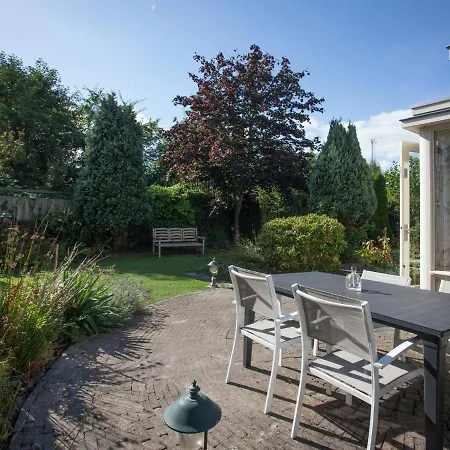 Holiday home Serene Holiday Home In Noordwijk With Terrace Noordwijk